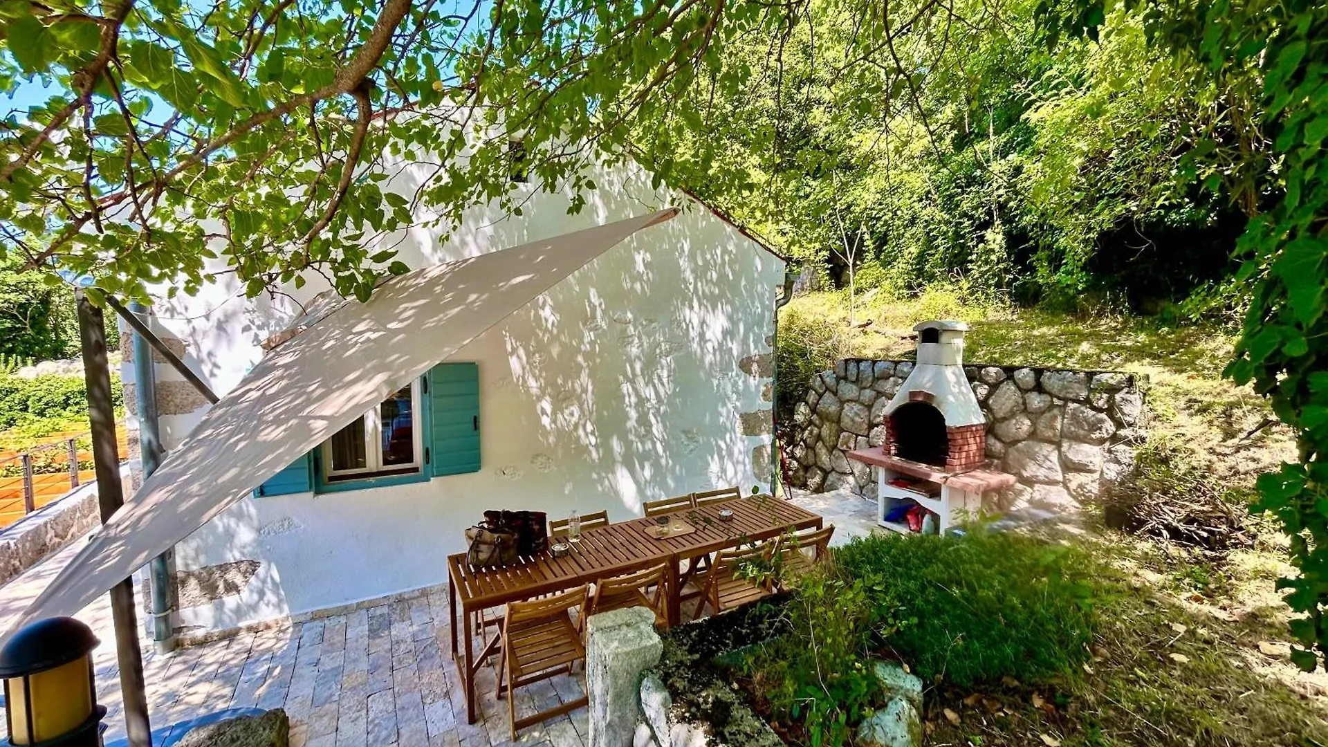 Stone Villa Grizane-Belgrad Croatia